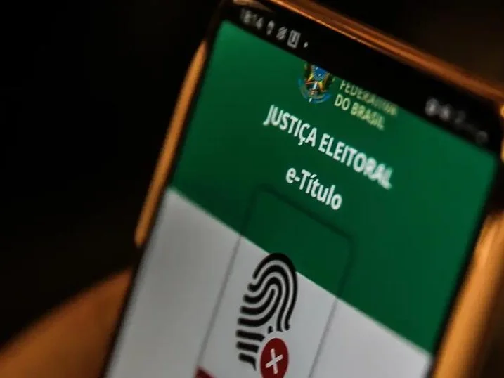 Eleições 2026: e-Título permite justificar ausência pelo celular 1 App usa geolocalização e eleitor não precisa apresentar documentos.
