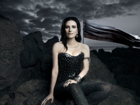 Laura Pausini volta a Porto Alegre após 30 anos para Show no Araújo Vianna