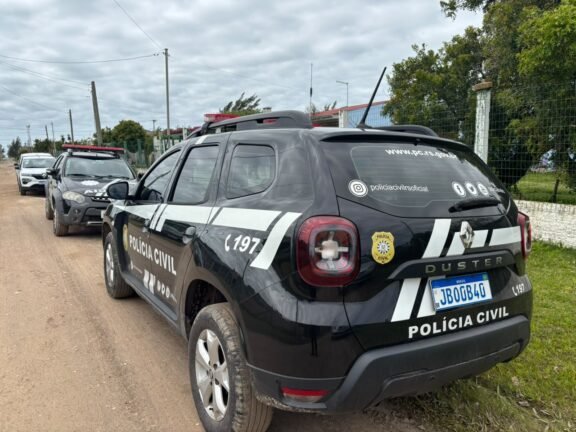 Polícia Civil fecha clínica clandestina em Balneário Pinhal e resgata 13 pessoas mantidas em situação irregular