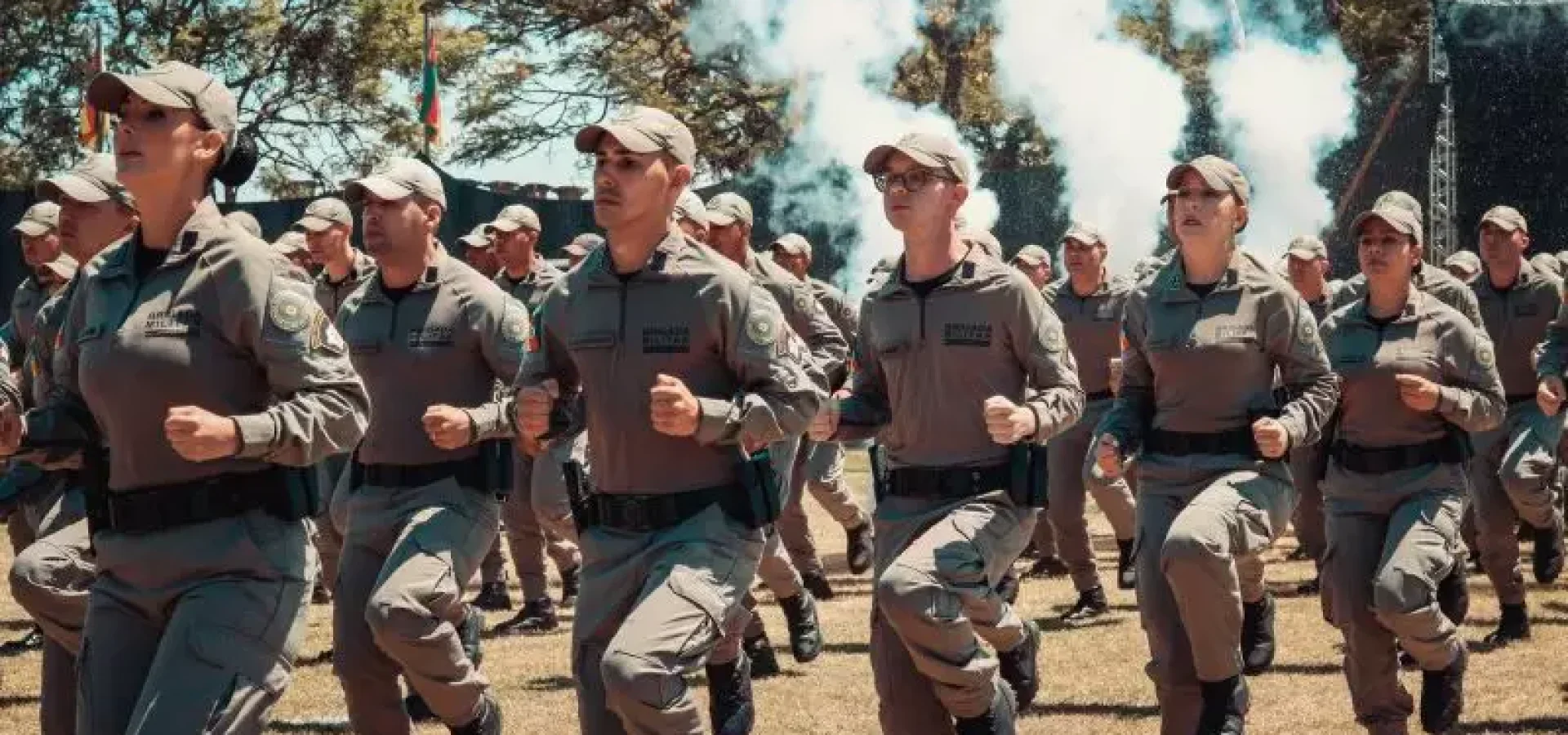 Para se inscrever, é necessário ter Ensino Médio completo e idade máxima de 25 anos.

Foto: Soldado Brenda/PM5