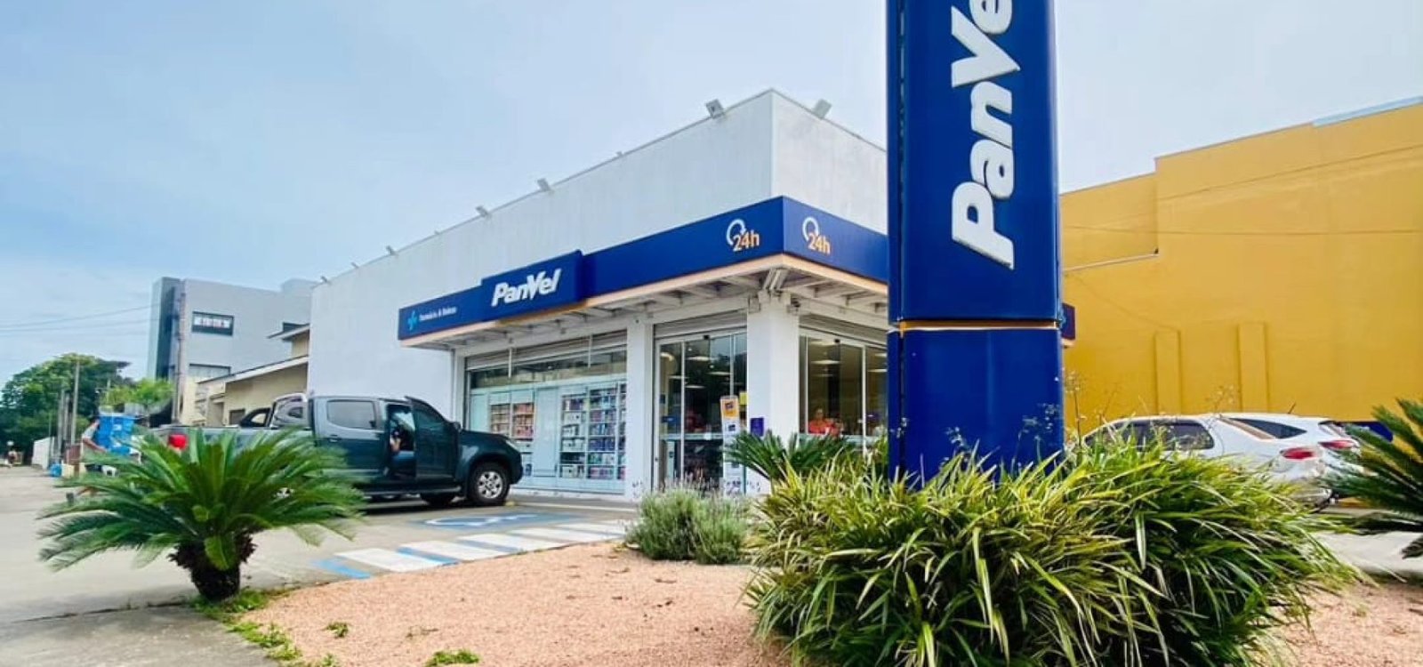 1b93de32-d273-4735-bc94-b82bf71e7957