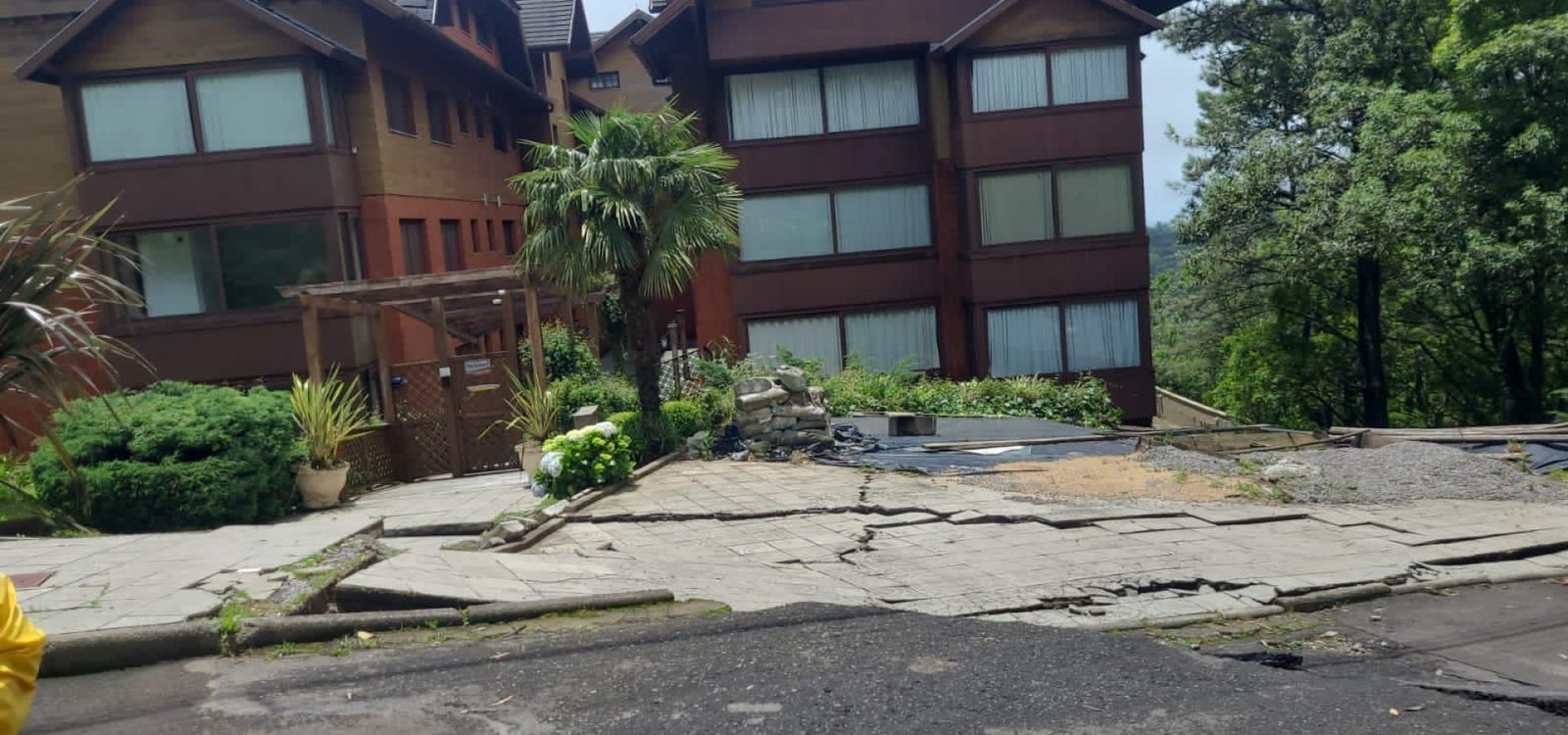 404002915_375832698130708_2042793486724111907_n