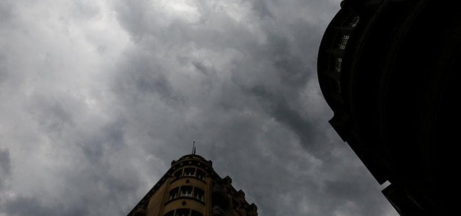 4861848_5485aba412bf045