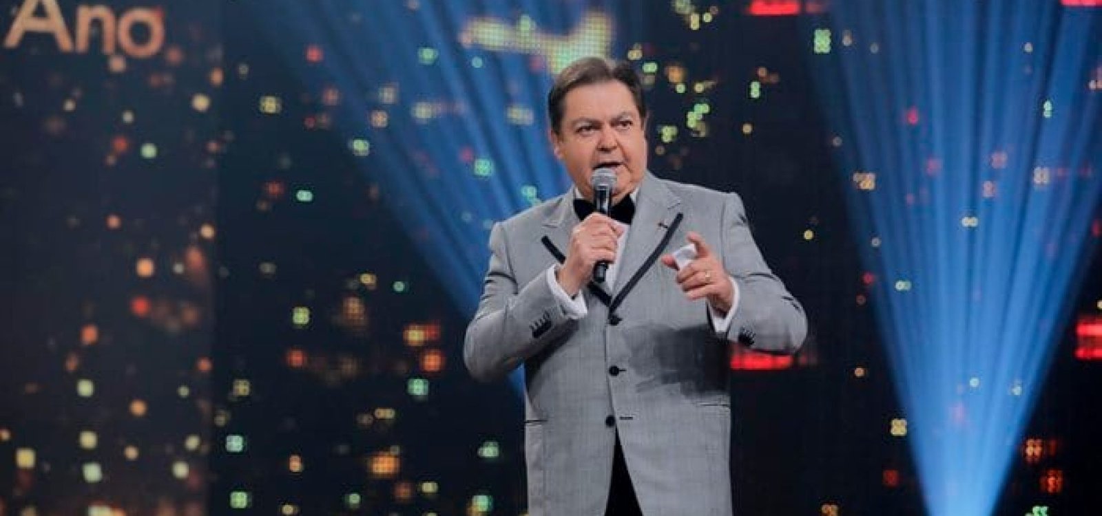 4922954_77c7628e2bc65b2 Faustão passou por um transplante de rim da segunda-feira e segue internado no Hospital Israelita Albert Einstein.
Victor Pollak / TV Globo,Divulgação