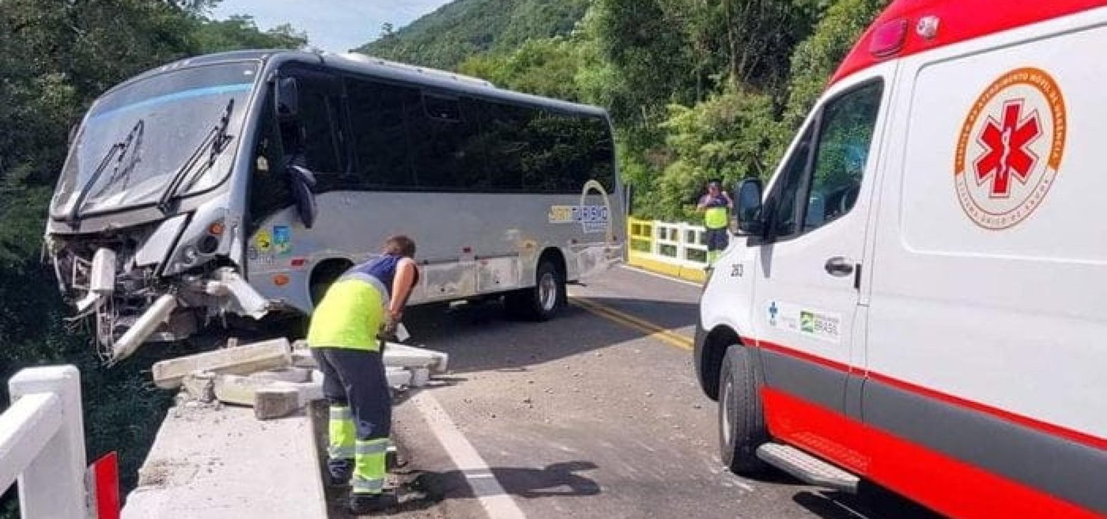 A concessionária CSG fez a retirada do veículo da rodovia ainda pela manhã.
Adilson Locatelli / Rádio A Voz FM/ divulgação