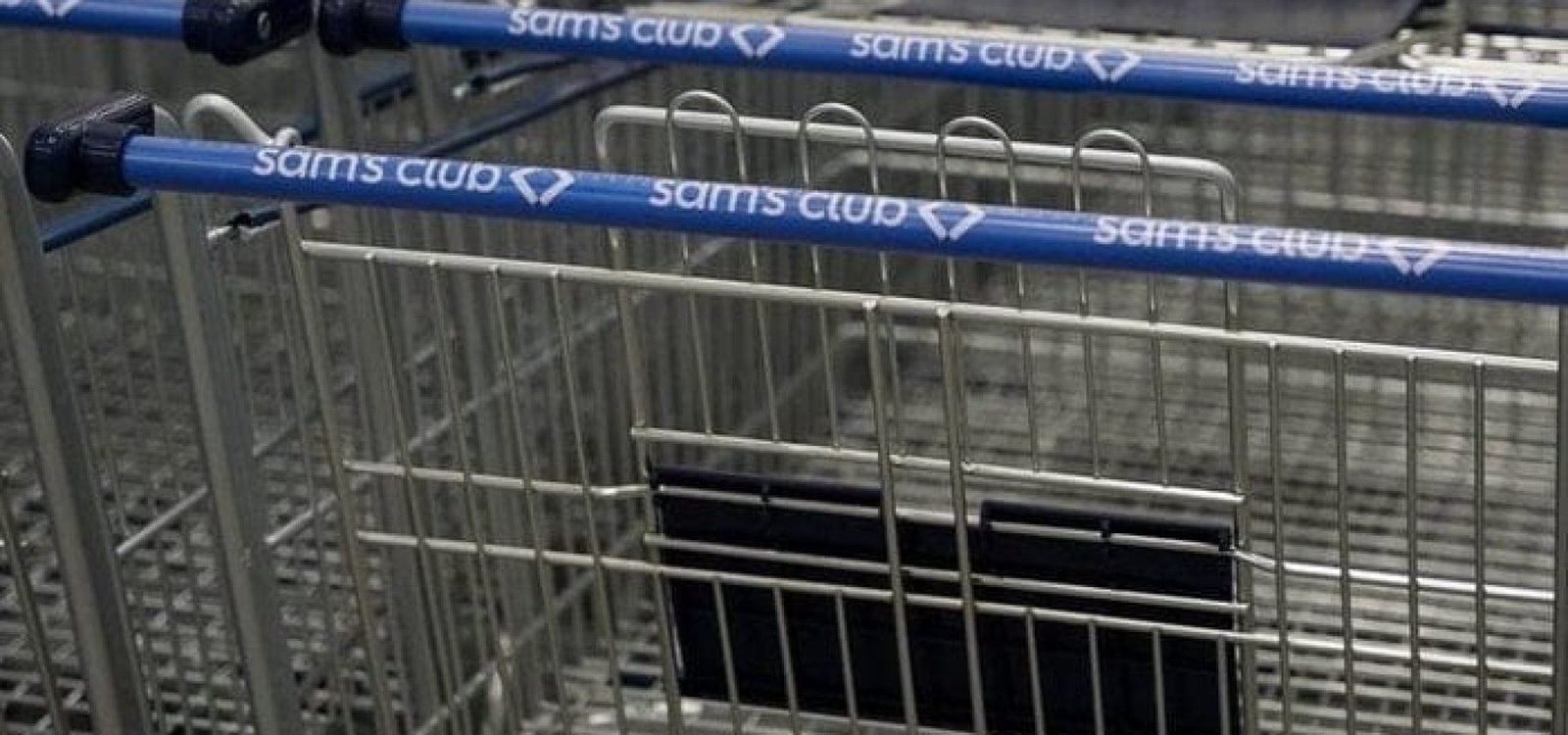 4961586_25572ebc509dd50 Além disso, 15 unidades do grupo no Estado estão recebendo doações para as vítimas da cheias.
Grupo Carrefour / Divulgação