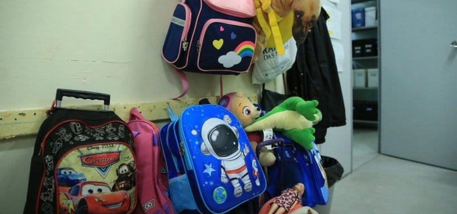 Desde a segunda-feira (20), escolas da rede municipal começara a retomar as atividades na Capital.
Ronaldo Bernardi / Agencia RBS