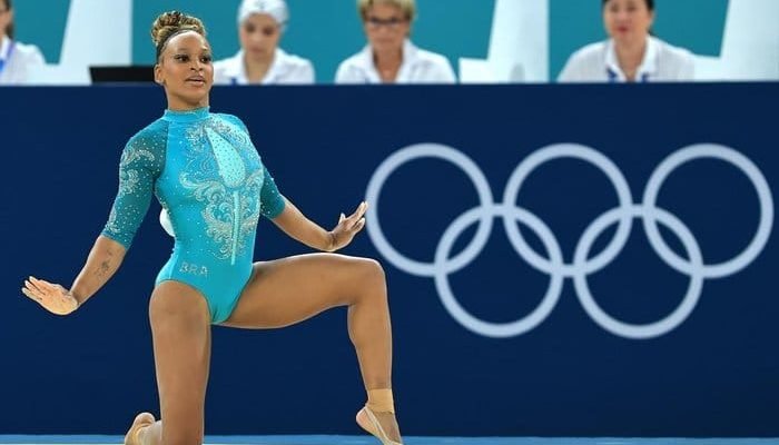 Rebeca tornou-se a maior medalhista da história do Brasil, com seis medalhas em Olimpíadas.
Ricardo Bufolin / CBG/ Divulgação