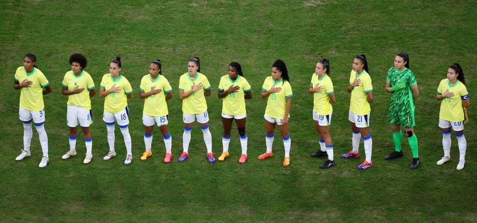 Brasil entrou em campo em Marselha.

Clement Mahoudeau / AFP