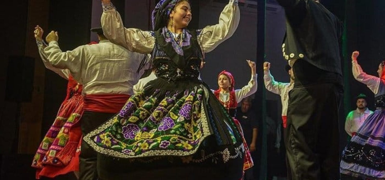 Evento celebra a união dos povos e culturas que fazem parte da formação da cidade.
ExpoFest / Divulgação