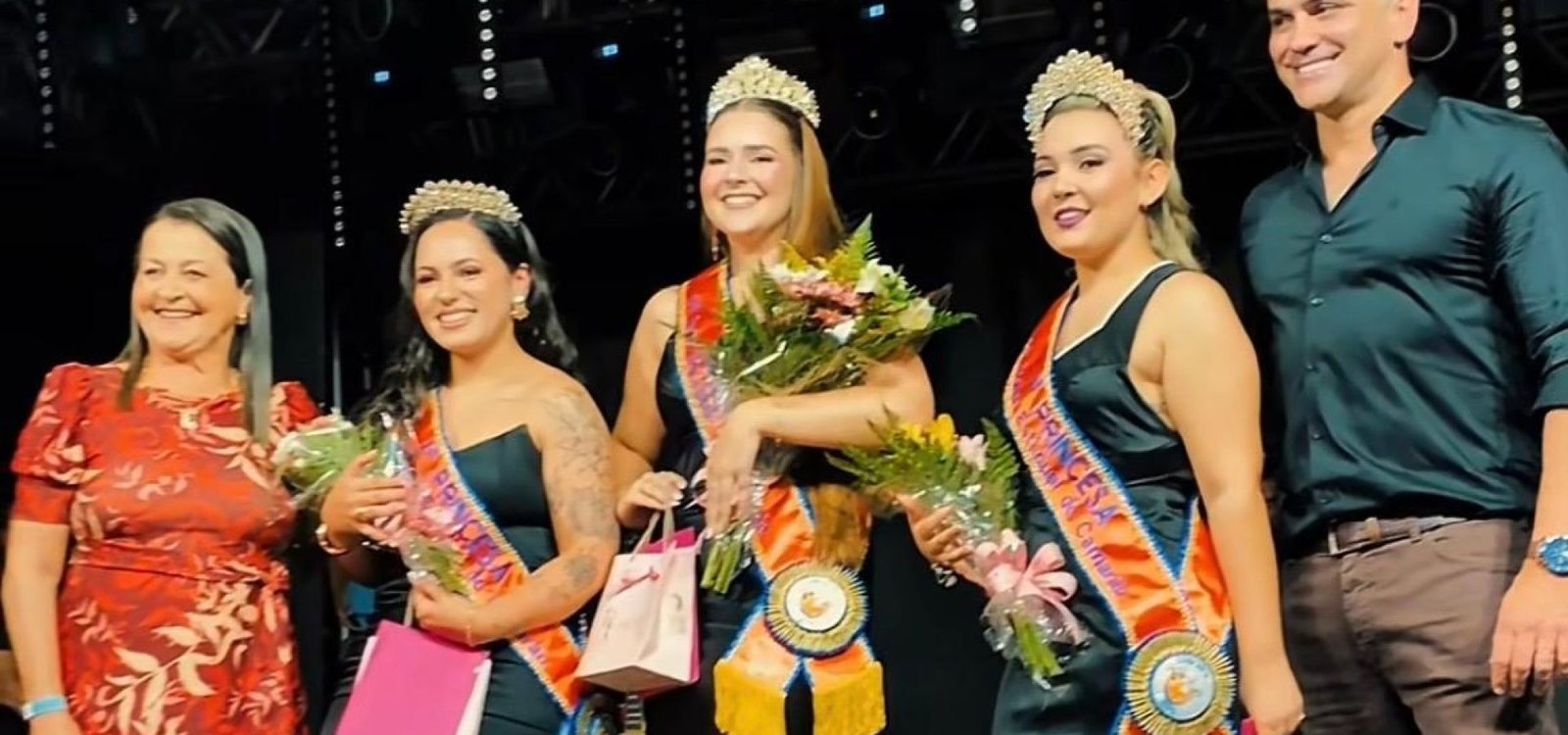 6af371e8-f72f-4308-bf81-8f21f6550a0f (1)