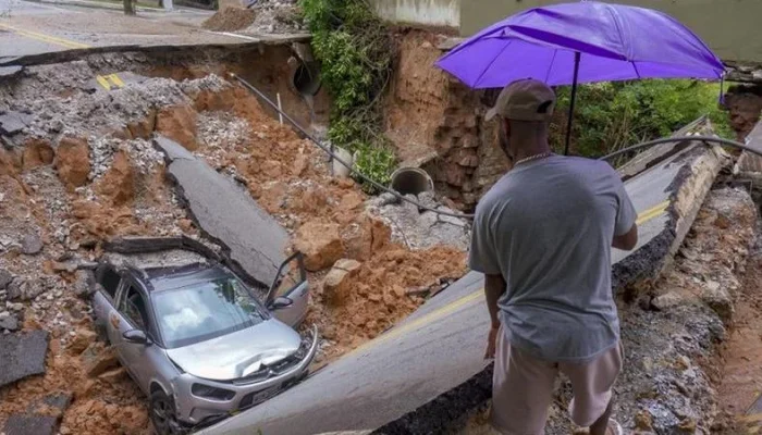 Em Florianópolis, o acumulado de chuvas é de 375,6 mm. | Foto: Ricardo Wolffenbuttel / AFP / CP
