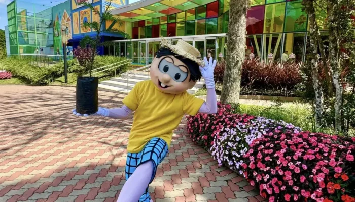No cronograma de junho, adultos e crianças terão um encontro vip com Chico Bento em um ambiente decorado para um arraiá.

Foto: Divulgação