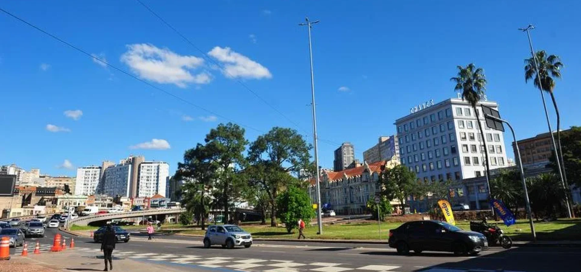 A tarde será mais quente que a do sábado. | Foto: Fabiano do Amaral / CP Memória