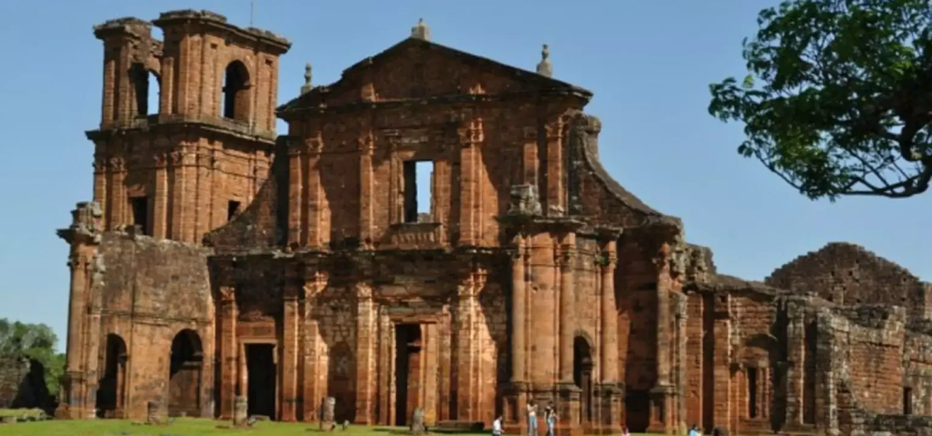 Colegiado tem representantes de prefeituras e entidades da região. (Foto: Arquivo/Setel)