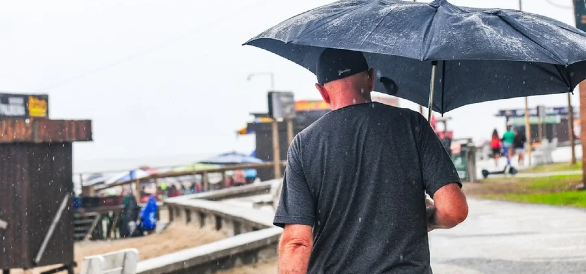 O calor será menos intenso na maioria das cidades, mas segue quente e com abafamento.
Foto : Pedro Piegas