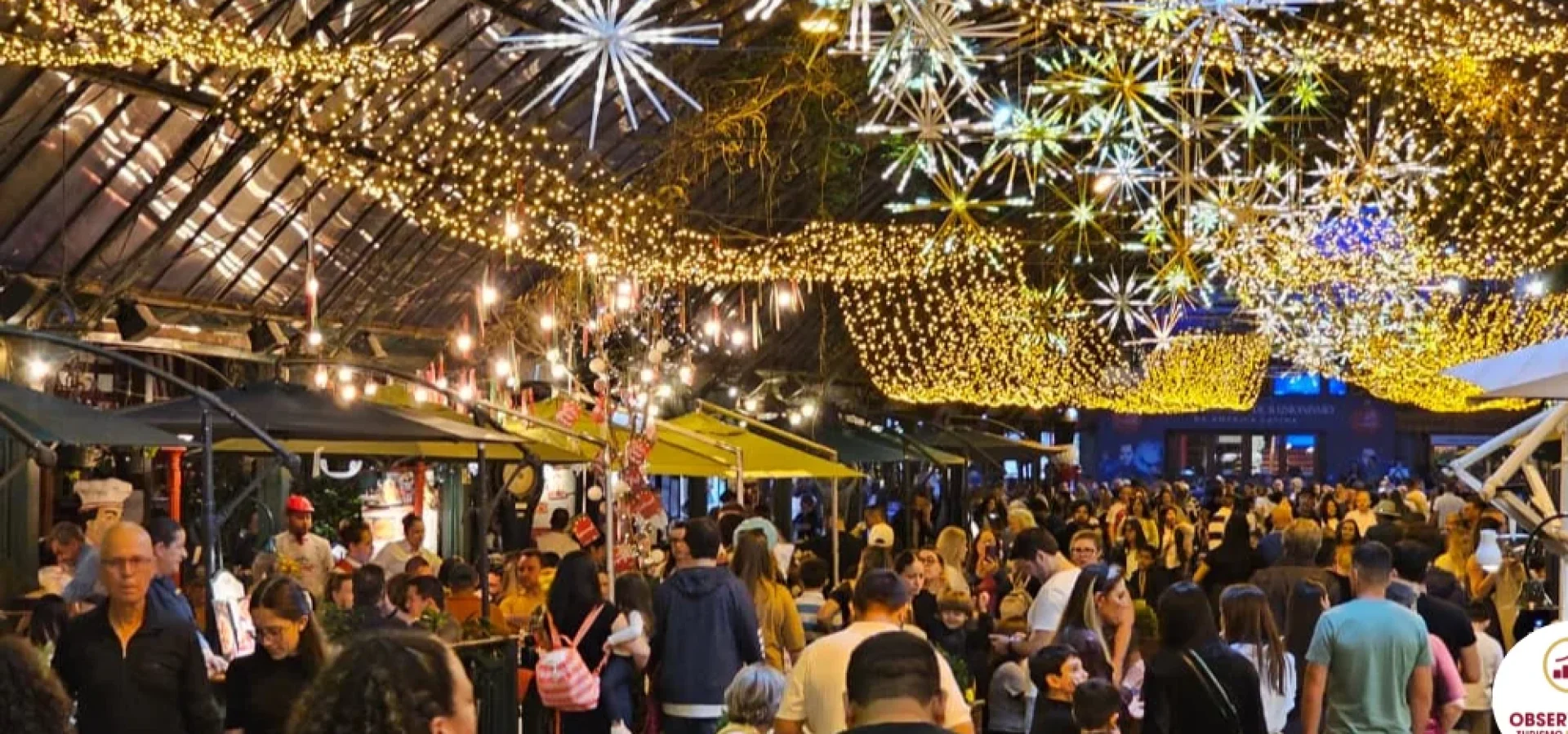 Movimentação na Rua Coberta. Créditos: Halder Ramos.