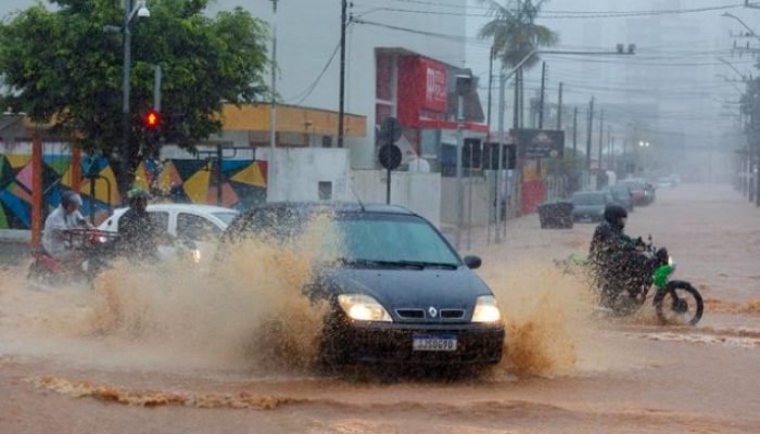 Risco de deslizamento segue muito alto na Grande Florianópolis e no Litoral Norte.
Paulo Giovany / DiaEsportivo / Estadão Conteúdo
