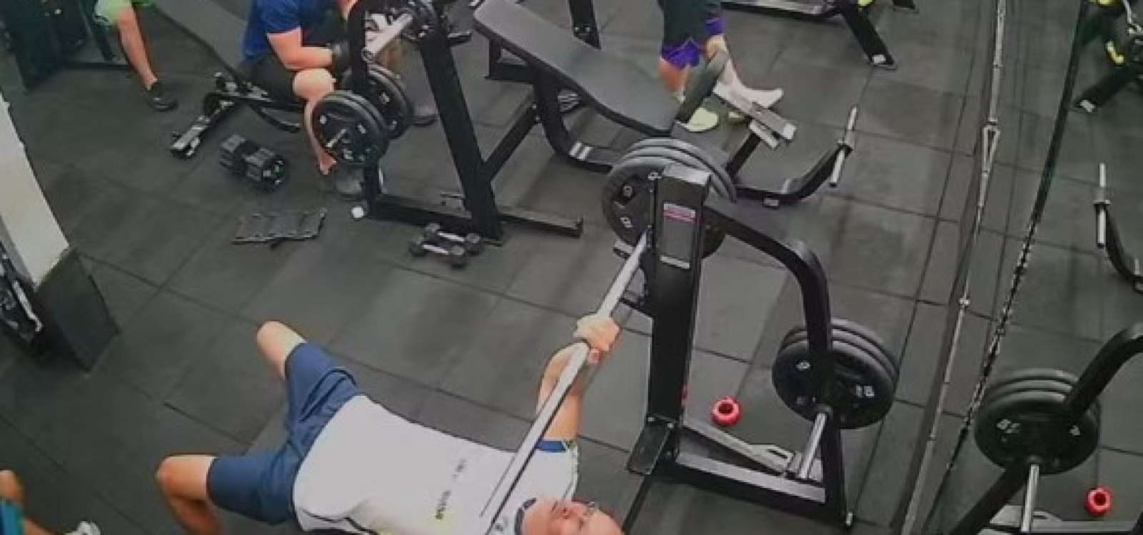 Ronald Montenegro faleceu após barra de supino cair sobre o tórax, em Olinda. Foto: Reprodução/WhatsApp