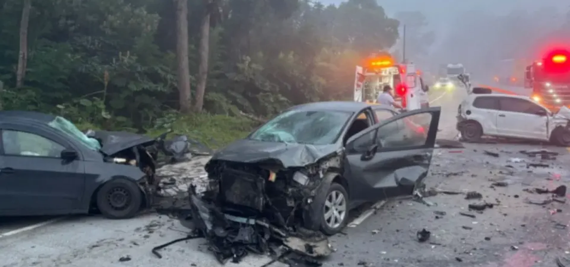 Veículo onde estava o motorista de 20 anos. (Foto: PMRv, Divulgação