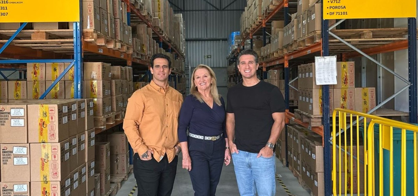 Empresa familiar gaúcha conquista destaque nacional em fitas adesivas e narra trajetória inédita em livro