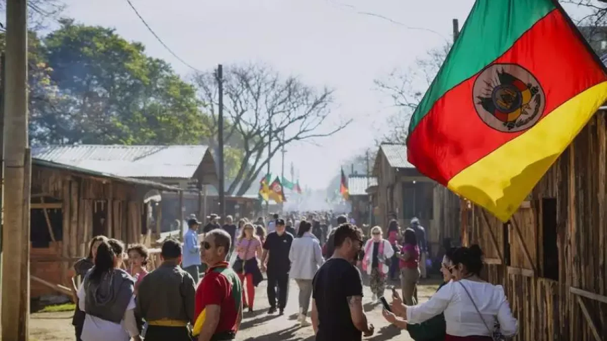 O Acampamento Farroupilha reúne milhares de pessoas diariamente. (Foto: Divulgação/Acampamento Farroupilha)