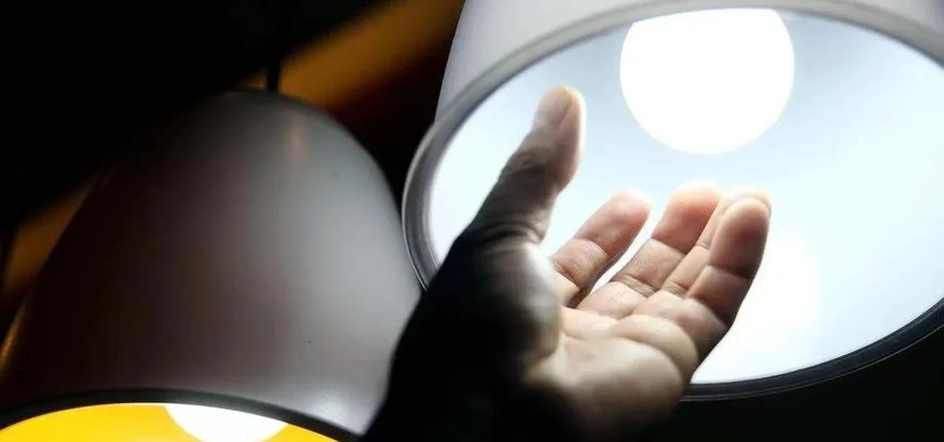 alp6y-k827n Conta de luz no próximo mês terá cobrança adicional de R$ 7,87 a cada 100 quilowatts-hora (kWh) consumidos. | Foto: Marcelo Camargo / Agência Brasil / CP