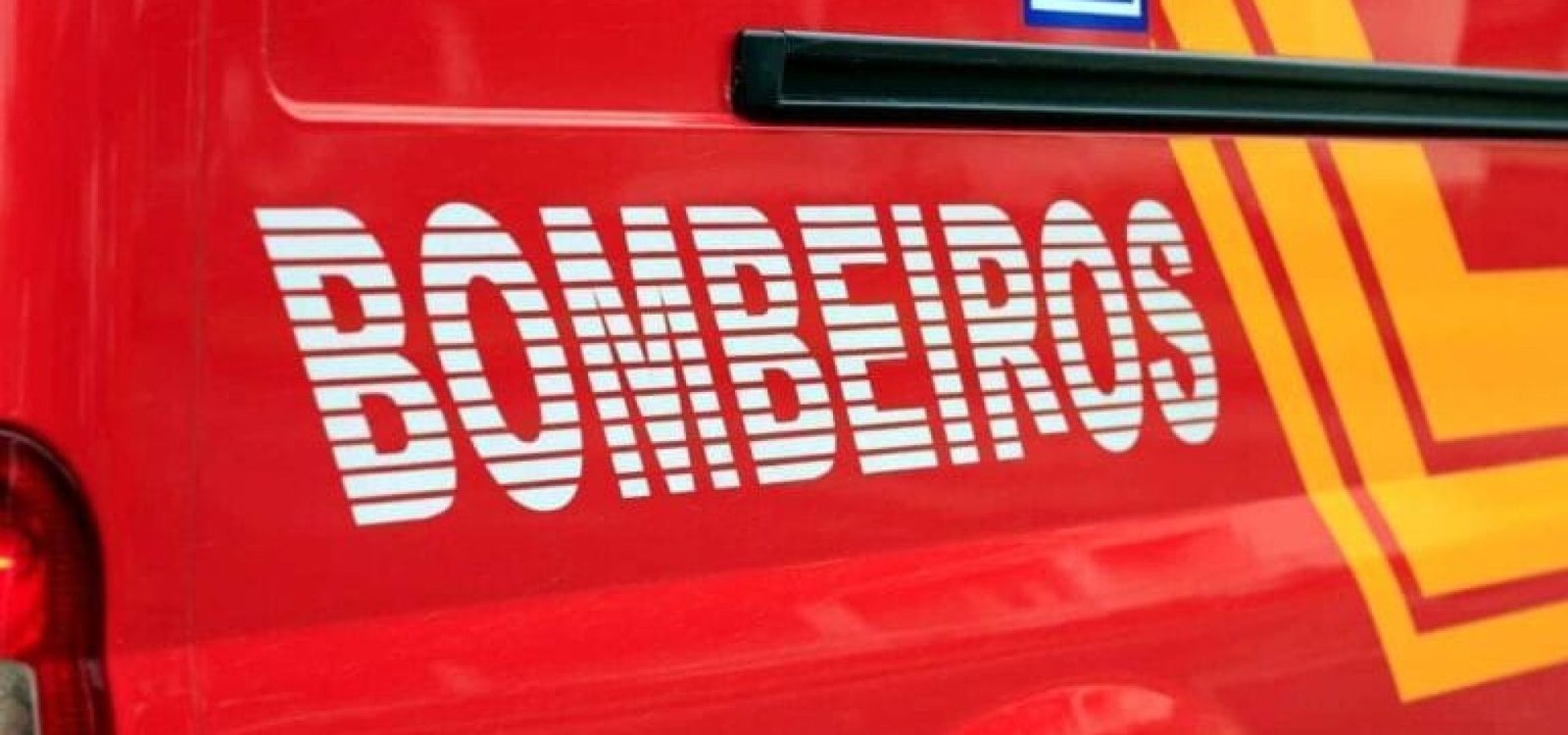 ambulancia-bombeiro-768x434