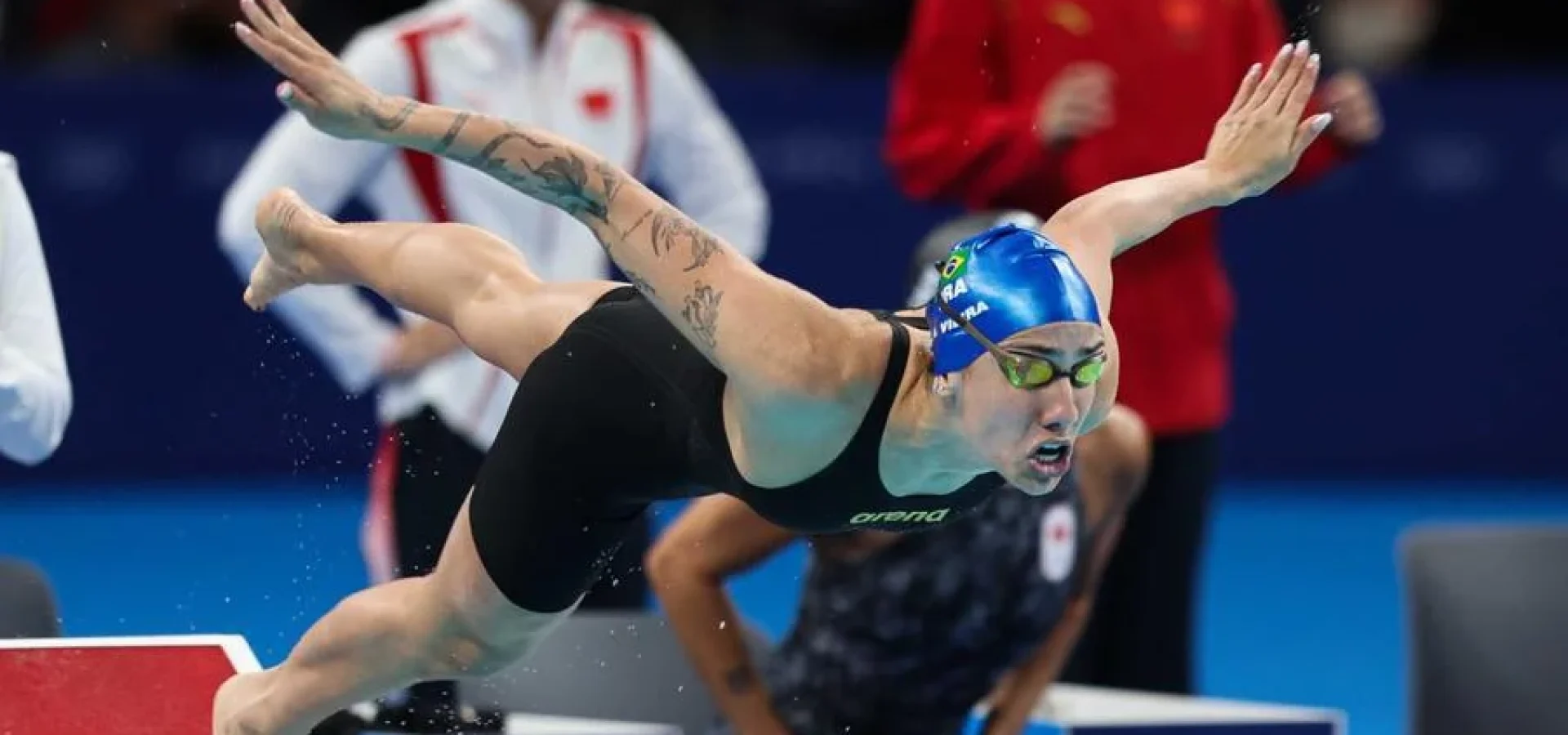 Nadadora foi punida por contestar decisão técnica da equipe "de forma desrespeitosa e agressiva".  | Foto: Luiza Moraes/COB/CP