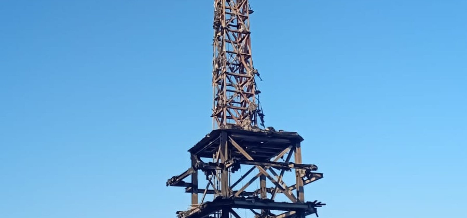 c2c2b461-b9d7-4e03-b8fe-ce0c1014a55a