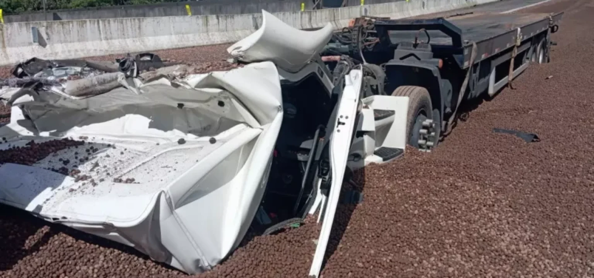 caminhao-4-1300x978-1-768x578