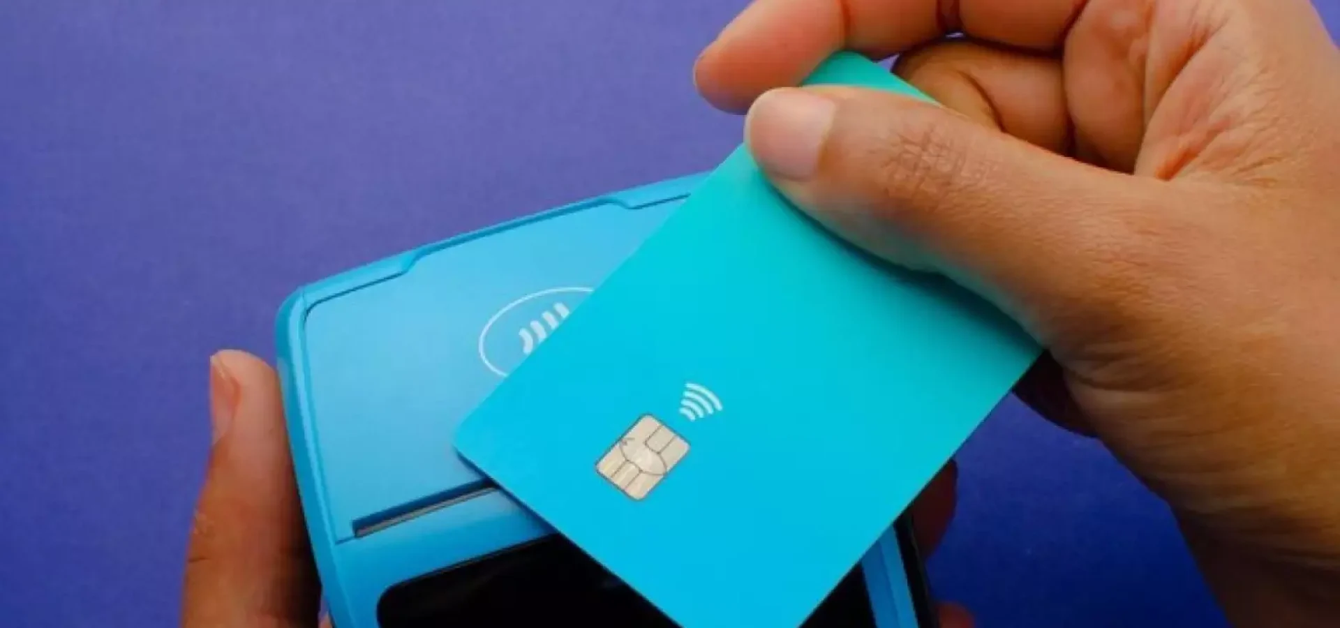 Outra novidade divulgada é o cartão Banricompras com pagamento por aproximação. (Foto: Freepik)