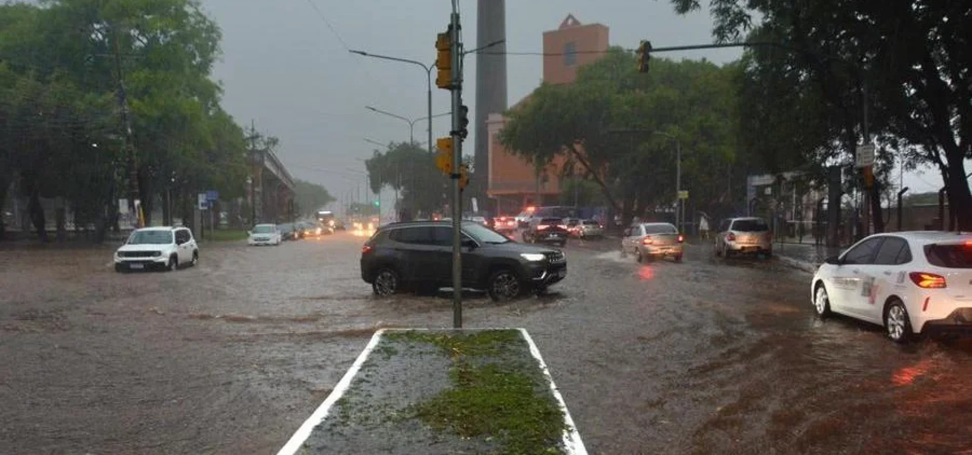 Há risco de novos temporais na Grande Porto Alegre. | Foto: Ricardo Giusti