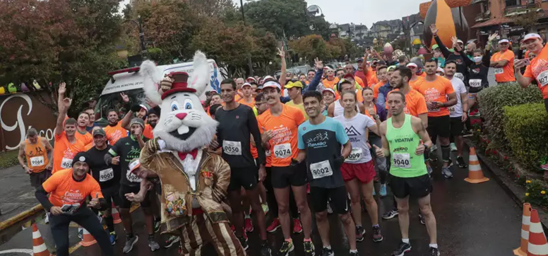 Páscoa em Gramado. Caminhada e Corrida do Coelho. Foto Cleiton Thiele/SerraPress