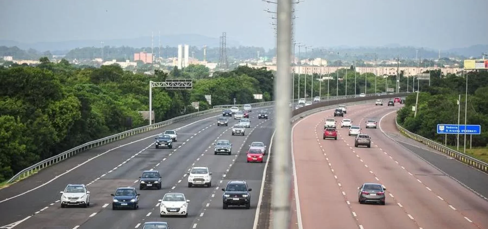 freeway-km-84-2 Entrada da acesso ao aeroporto de Porto Alegre pela Avenida dos Estados | Foto: Maria Eduarda Fortes / CP Memória