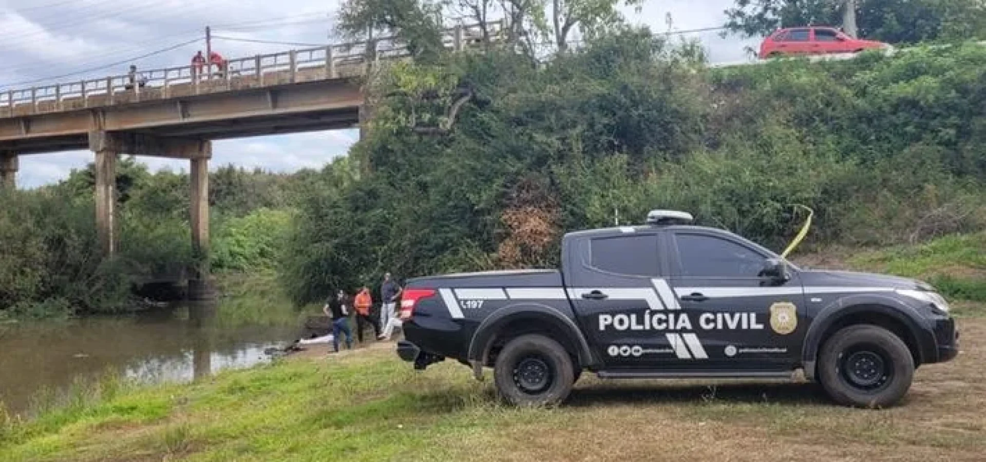 Polícia Civil isolou o local onde a criança caiu e veio a óbito. | Foto: Uilian Pacheco / UP TV / Divulgação / CP