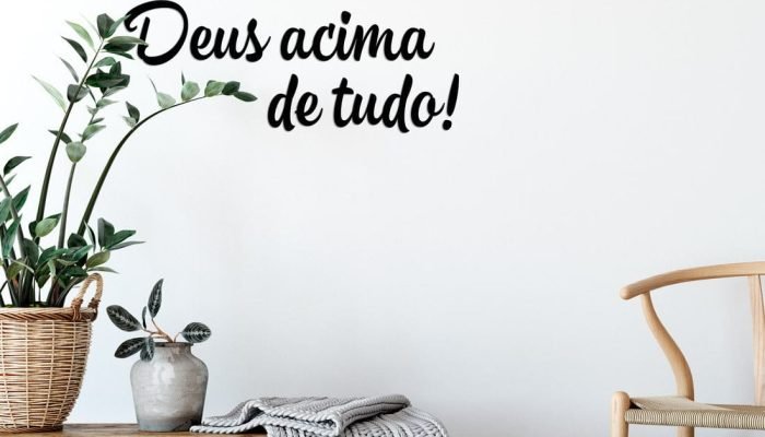 letreiro-3d-acrilico-deus-acima-de-tudo