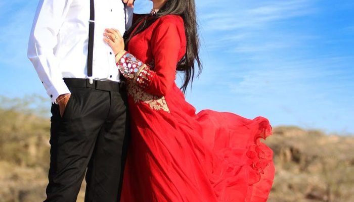 love-4470343_1280