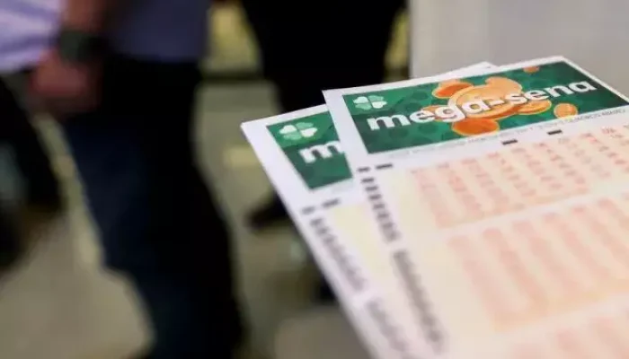 A aposta mínima para a Mega-Sena custa R$ 5,00.   -   

Foto: Agência Brasil