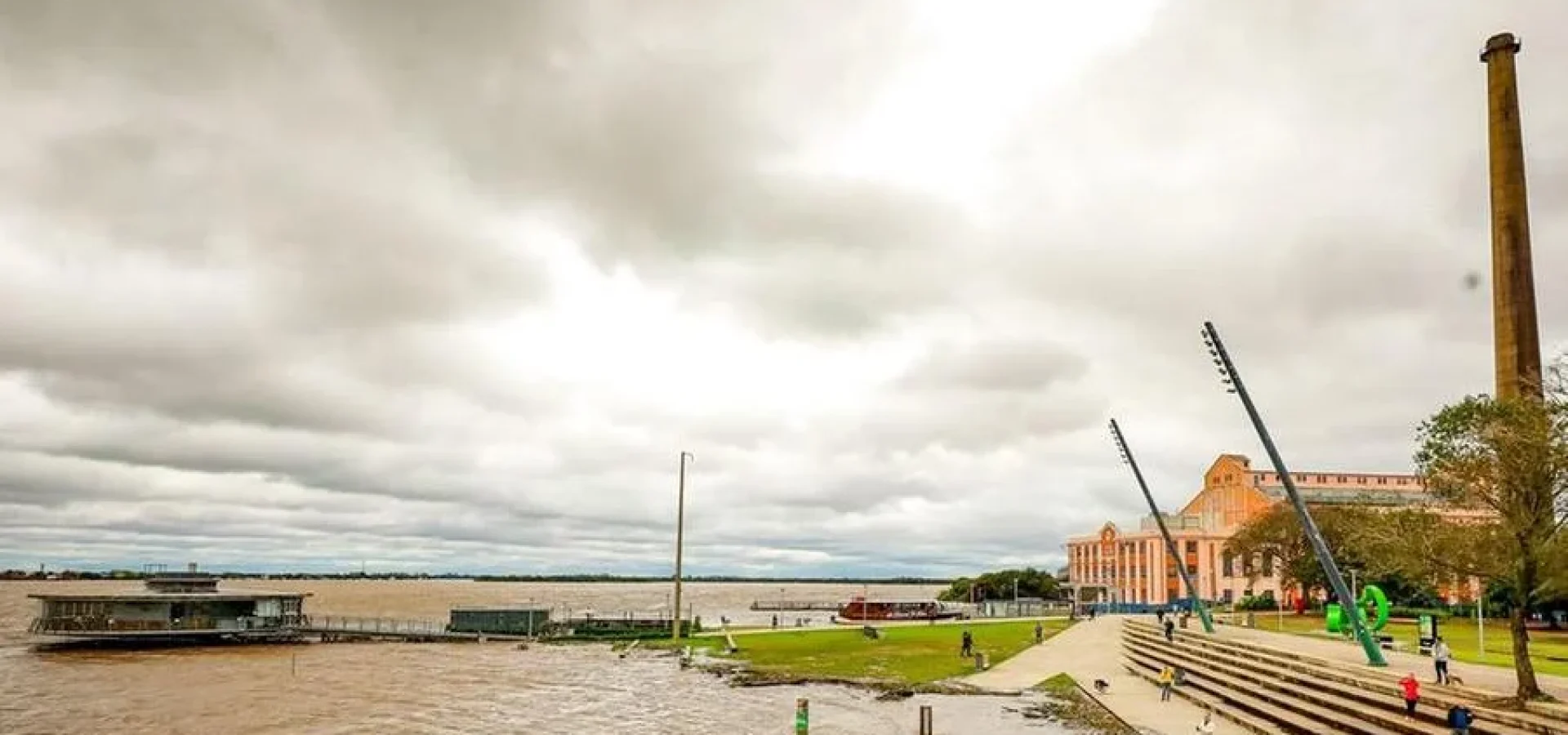 Capital também deve ter mudança no tempo. | Foto: Alex Rocha / PMPA / Divulgação CP