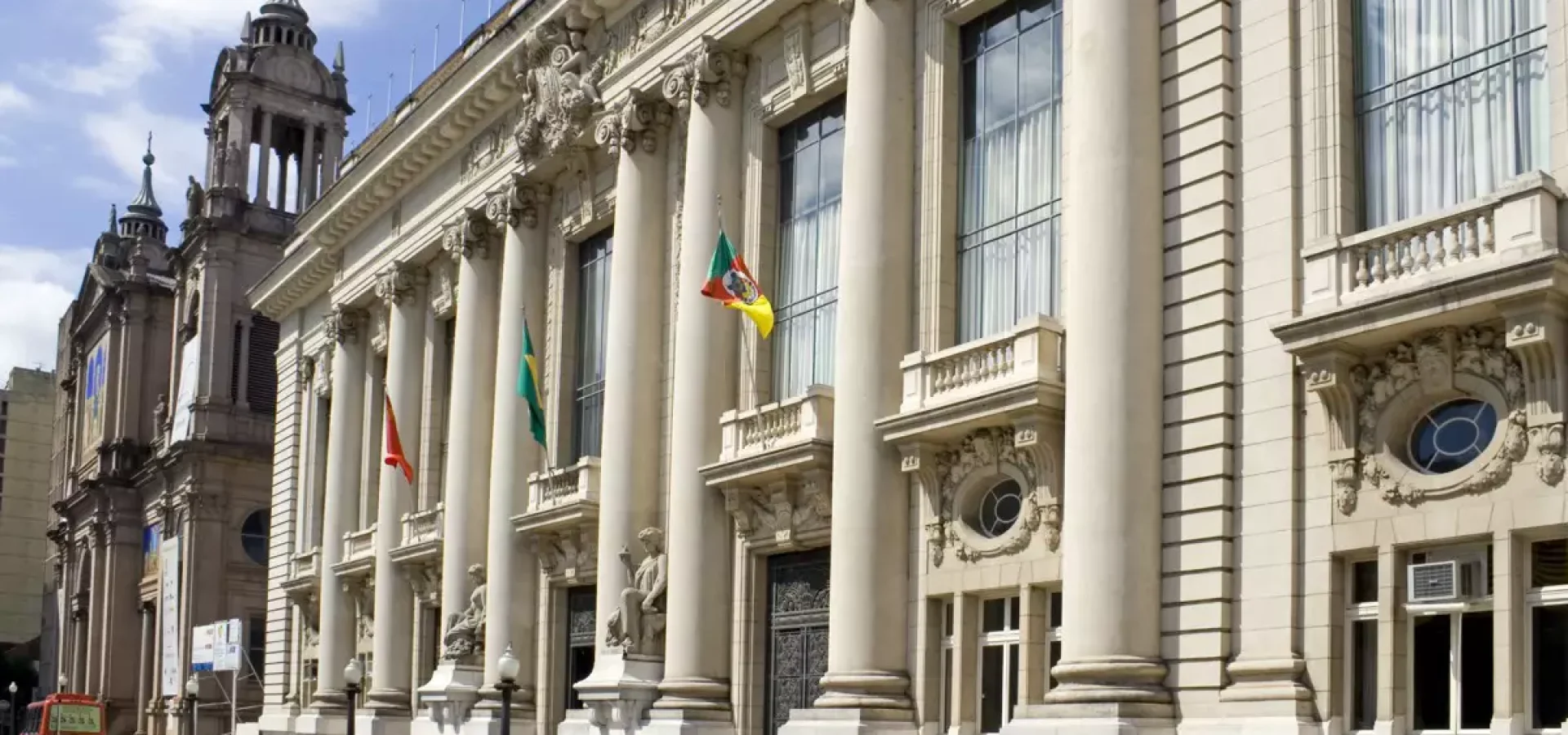 O ponto facultativo é válido para os servidores do executivo estadual, incluindo autarquias e fundações públicas. (Foto: Divulgação)