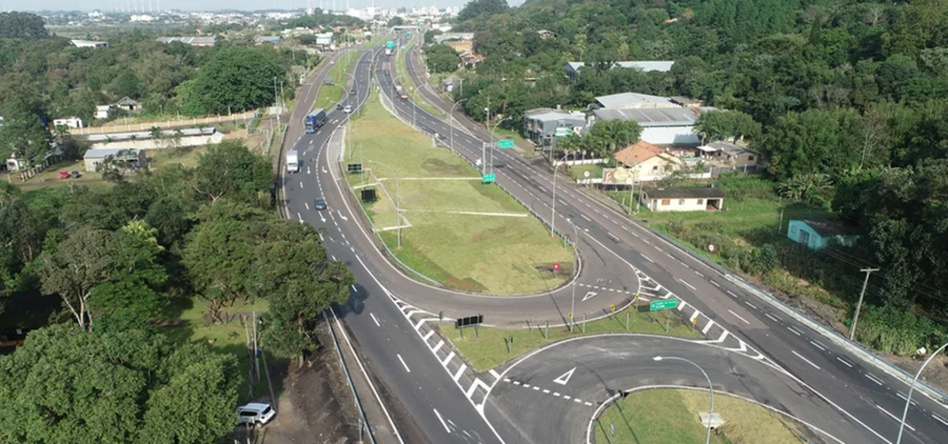 Um dos retornos finalizados pela CCR ViaSul na BR 101 está localizado no km 84 da rodovia, em Osório. | Foto: CCR ViaSul/Divulgação/CP