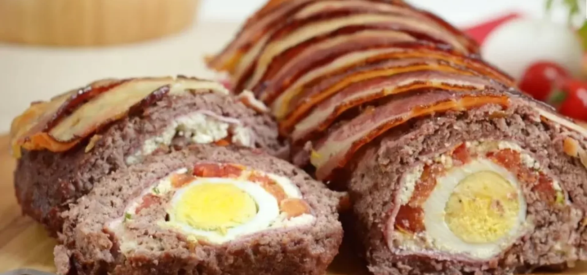 rocambole-de-carne-moida-com-ovo-e1695396428302-1024x638