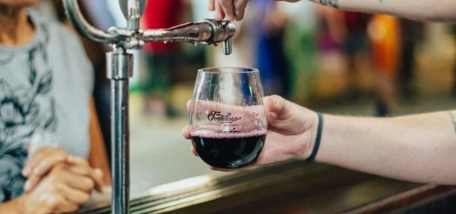 Vinho Encanado, Tortelaço e Desfile Cultural antecipam a 19ª Fenavinho de Bento Gonçalves. (Foto: Gabriel Santos)